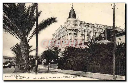 Ansichtskarte AK Cannes Le boulevard de la Croisette L'Hotel Carlton