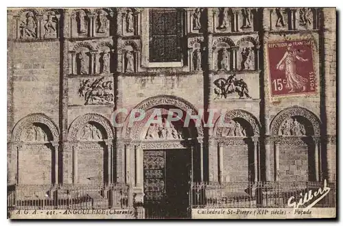 Cartes postales Angouleme Charente Cathedrale St Pierre Facade
