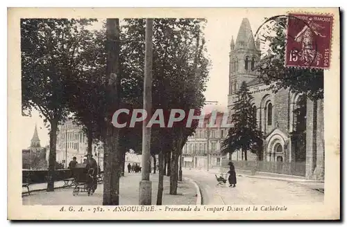 Cartes postales Angouleme Promenade du Rempart Desaix et la Cathedrale