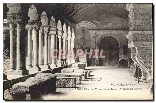 Cartes postales Angers Le Musee Saint Jean Arcades du cloitre