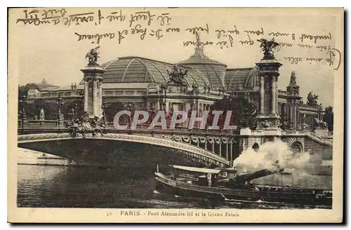 Cartes postales Paris Pont Alexandre III et le Grand Palais Bateau