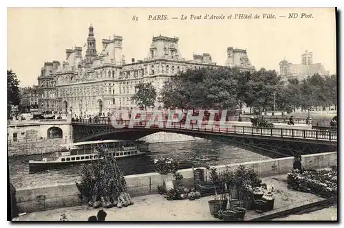 Cartes postales Paris Le Pont d'Arcole et l'Hotel de Ville