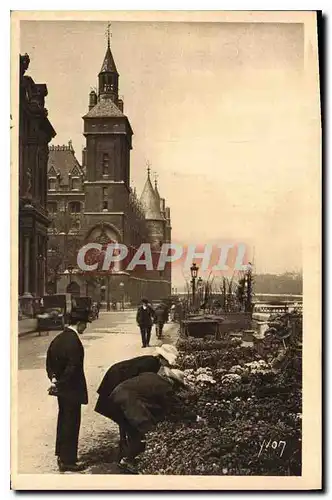 Cartes postales Paris en flanant Marche aux Fleurs Quai de l'Horloge