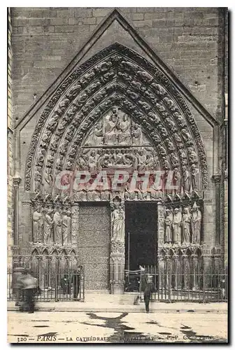 Cartes postales Paris La Cathedrale Portail est