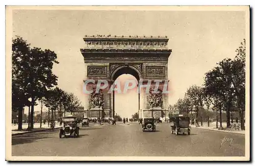 Ansichtskarte AK Paris en flanant L'Arc de Triomphe de l'Etoile Facade sur l'Avenue des Champs Elysees