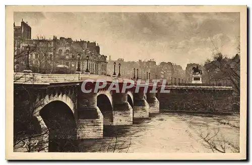 Ansichtskarte AK Paris en Flanant Pont Neuf Statue d'Henri I