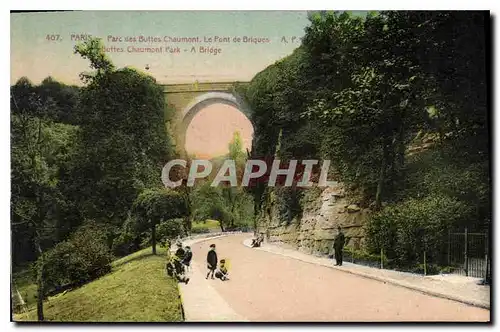 Cartes postales Paris Parc des Buttes Chaumont Le Pont de Briques