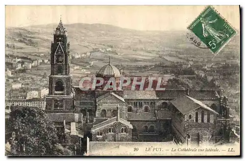 Cartes postales Le Puy La Cathedrale vue laterale