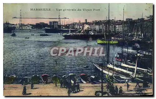 Ansichtskarte AK Marseille Vue generale du Vieux Port Bateaux