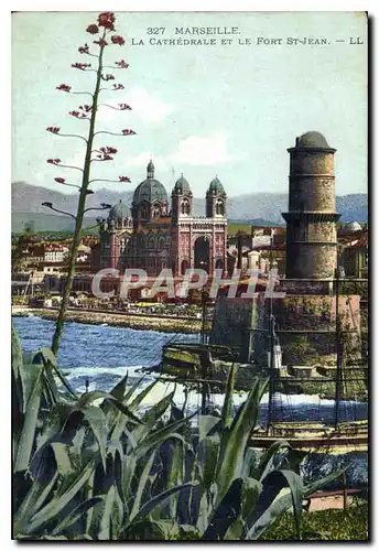 Cartes postales Marseille La Cathedrale et le Fort St Jean