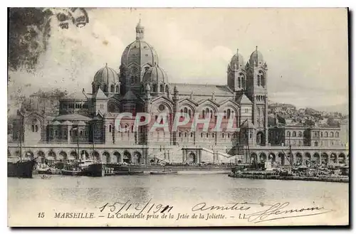 Cartes postales Marseille La Cathedrale prise de la Jetee de la Joliette