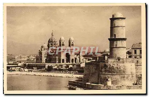 Ansichtskarte AK Marseille Bouches du Rhone La Cathedrale et le Fort St Jean