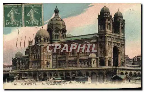 Cartes postales Marseille La Cathedrale