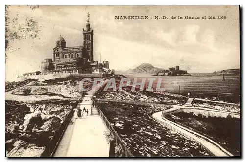 Ansichtskarte AK Marseille Notre Dame de la Garde et les Iles