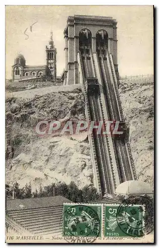 Cartes postales Marseille Notre Dame de la Garde et l'Ascenseur