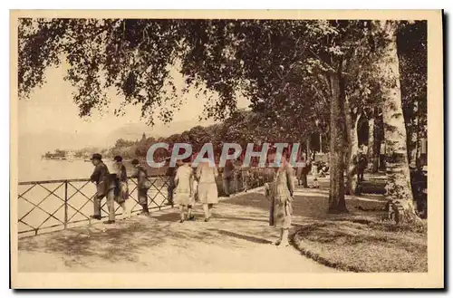 Ansichtskarte AK Evian les Bains Promenade au Bord du Lac