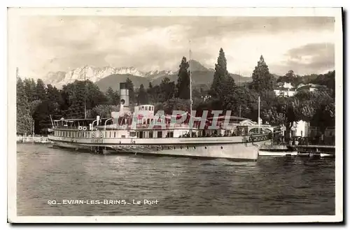 Cartes postales Evian les Bains Le Port Bateau Helvetie