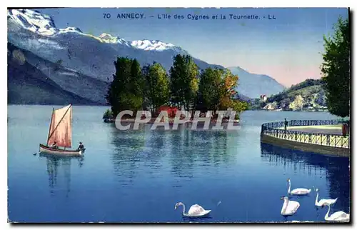 Cartes postales Annecy L'Ile des Cygnes et la Tournette