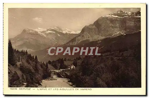 Cartes postales Servoz L'Arve et les Aiguilles de Varens