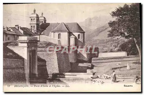 Ansichtskarte AK Briancon Porte d'Italie et l'Eglise