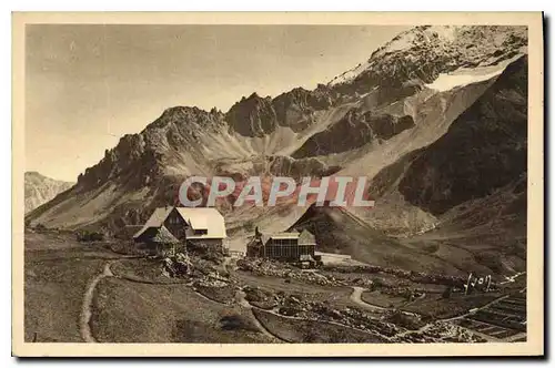 Ansichtskarte AK Col du Lautaret Le Jardin Alpin et le Chalet PLM vers le Massif du Combeynot