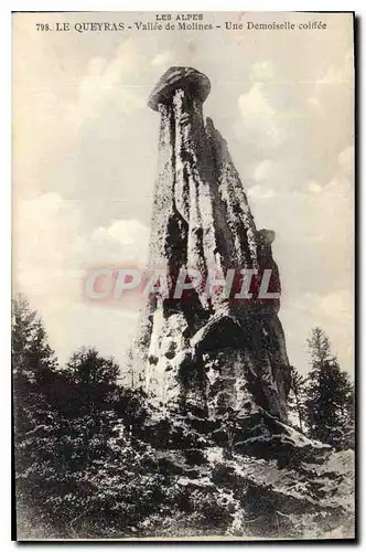 Ansichtskarte AK Les Alpes Le Queyras Vallee de Molines Une Demoiselle coiffee