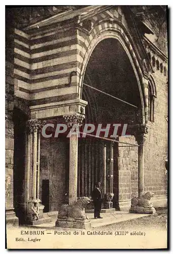 Ansichtskarte AK Embrun Porche de la Cathedrale