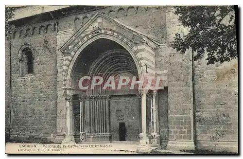 Ansichtskarte AK Embrun Porche de la Cathedrale