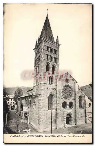 Cartes postales Cathedrale d'Embrun Vue d'ensemble