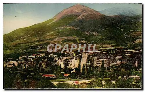 Cartes postales Embrun Htes Alpes Vue Generale et le Mont Guillaume