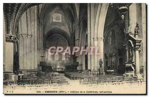 Ansichtskarte AK Embrun Interieur de la Cathedrale nef centrale