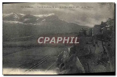 Cartes postales Embrun vue de la Plaine de dessous le Roc avec la Vallee de la Darance