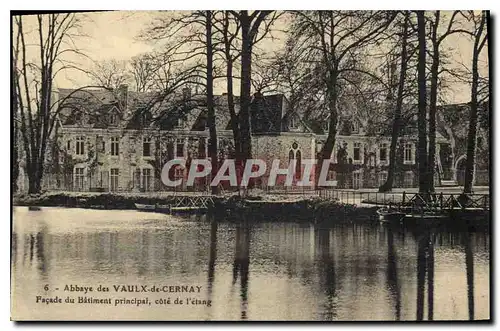 Ansichtskarte AK Abbaye des Vaux de Cernay Facade du Batiment principal Cote de l'Etang