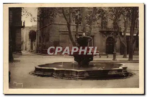 Ansichtskarte AK Les Petit Tableaux de Provence Aix en Provence Fontaine des Neuf Canons