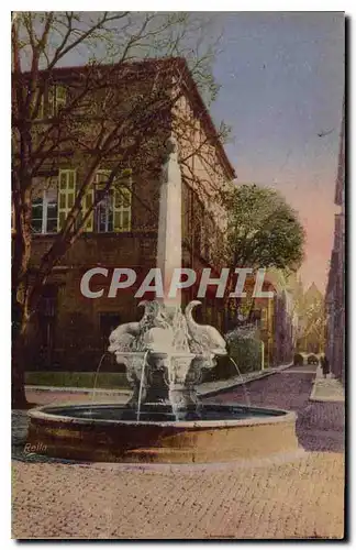 Ansichtskarte AK Aix en Provence La Fontaine des Quatre Dauphins