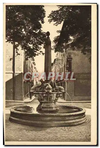 Cartes postales La Douce France Aix en Provence Fontaine des Quatre Dauphins