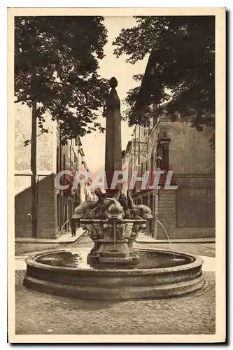 Ansichtskarte AK La Douce France Aix en Provence B du R Fontaine des Quatre Dauphins