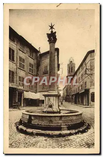 Ansichtskarte AK Aix en Provence Fontaine des Augustins et Campanile