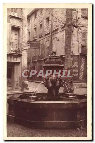 Cartes postales Aix en Provence Fontaine de la place des Trois Ormeaux