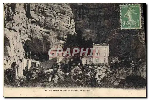 Cartes postales La Sainte Baume Facade de la Grotte