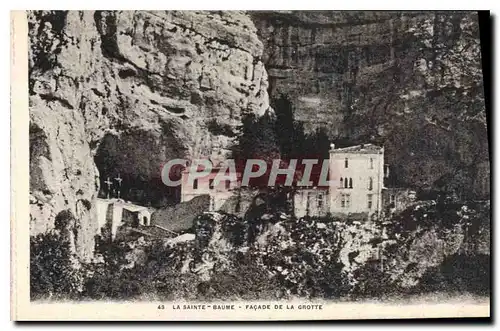 Cartes postales La Sainte Baume Facade de la Grotte