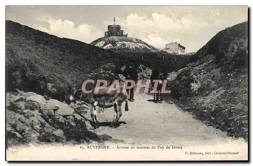 Cartes postales Auvergne Arrivee au sommet du Puy de Dome Ane Mule