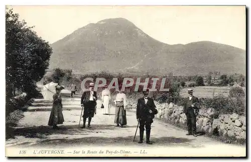 Ansichtskarte AK L'Auvergne Sur la Route du Puy de Dome