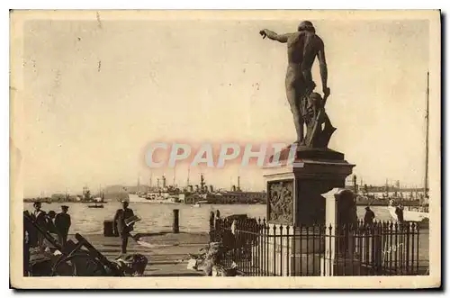 Ansichtskarte AK Cote d'Azur Toulon Var Statue du Genie de la Navigation sur le carre du Port