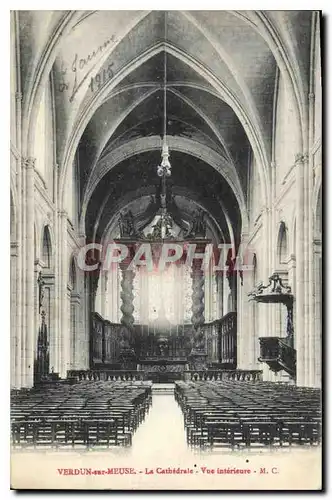 Ansichtskarte AK Verdun sur Meuse La Cathedrale Vue interieure