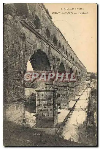 Cartes postales Pont du Gard La Route