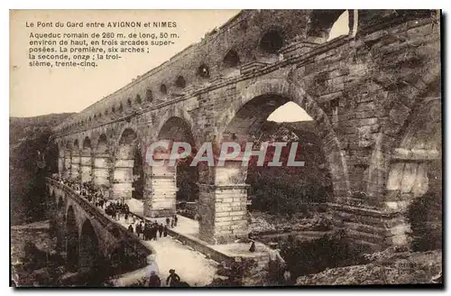 Cartes postales Le Pont du Gard entre Avignon et Nimes