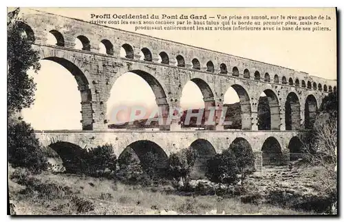 Cartes postales Profil Occidentale du Pont du Gard Vue prise en amont