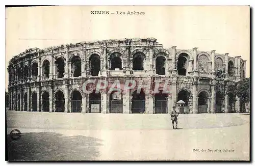 Cartes postales Nimes Les Arenes