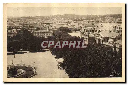 Ansichtskarte AK Nimes Gard Vue generale sur la Ville et l'Esplanade